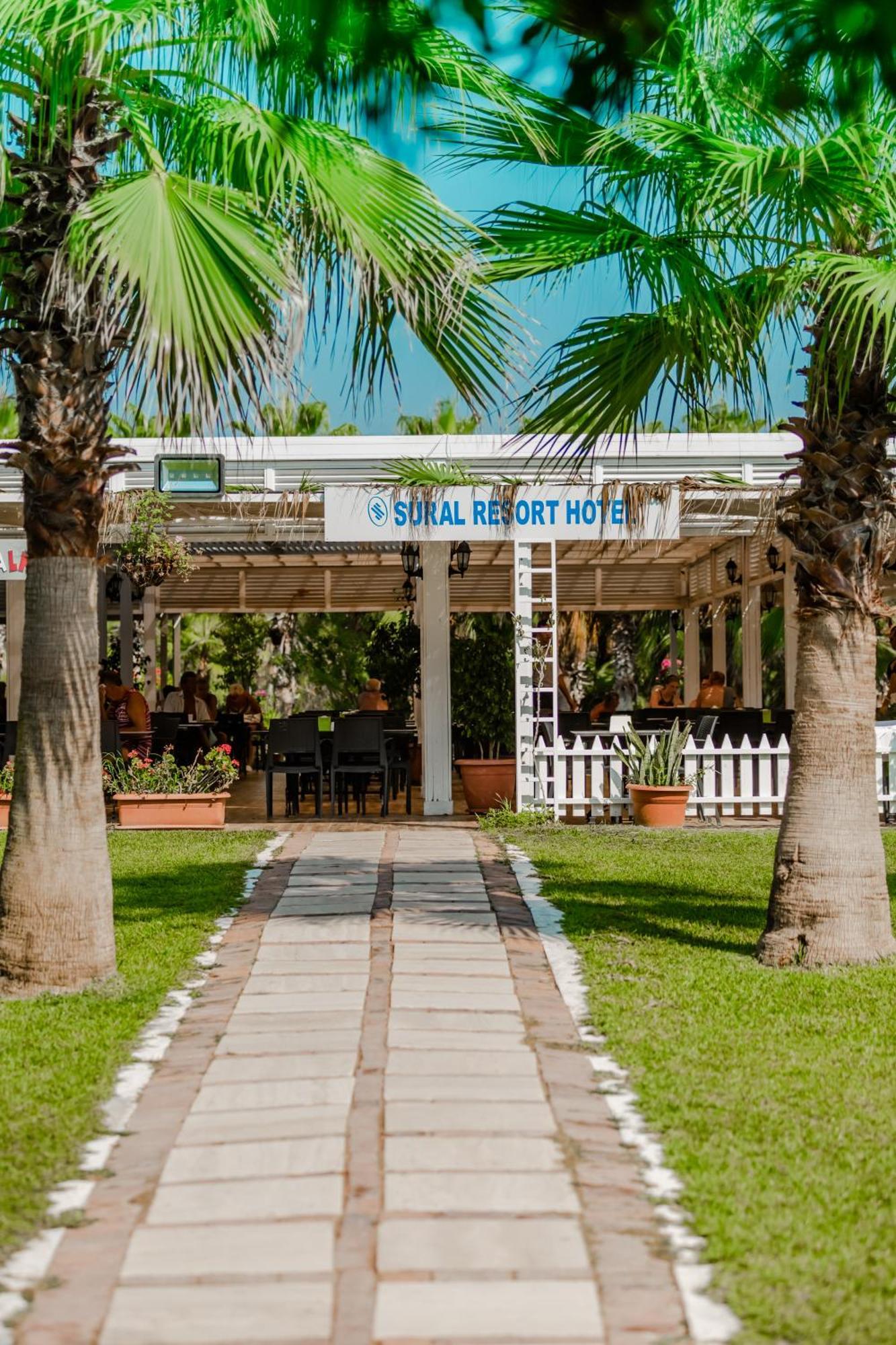 Sural Resort Hotel Side Buitenkant foto