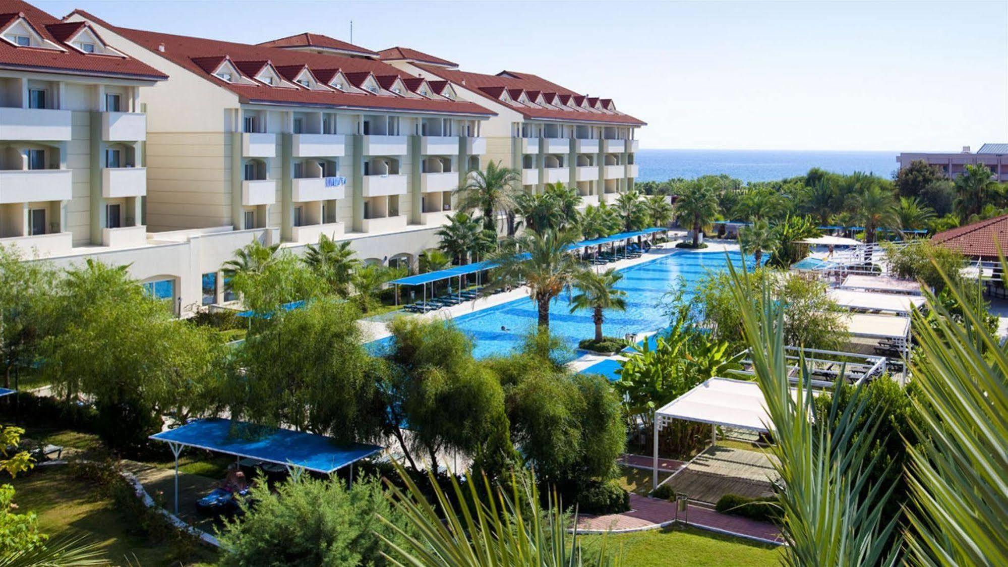 Sural Resort Hotel Side Buitenkant foto